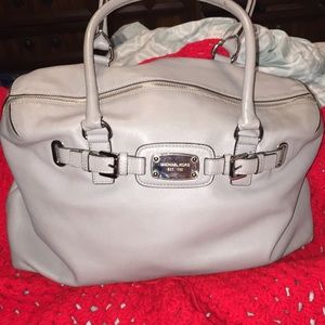 👽🖤Michael Kors 🖤👽